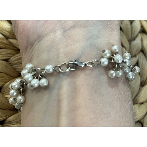Vintage Dangle Cha Cha Bracelet Faux Pearl Cluster Silver Tone Coquette - Picture 3 of 5